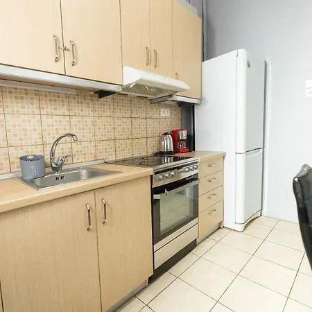 Egnatia Spacious 3 Bd In