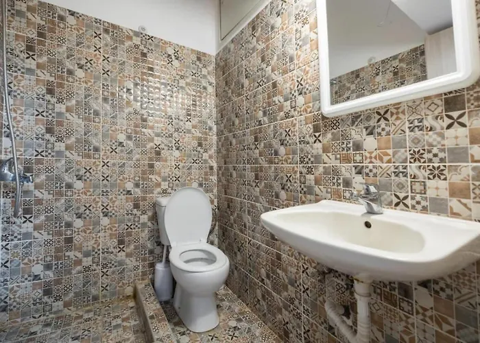 Apartament Egnatia Spacious 3 Bd In *