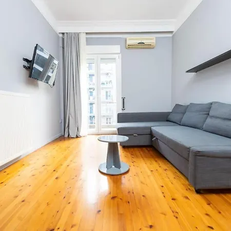 Egnatia Spacious 3 Bd In Tesalónica