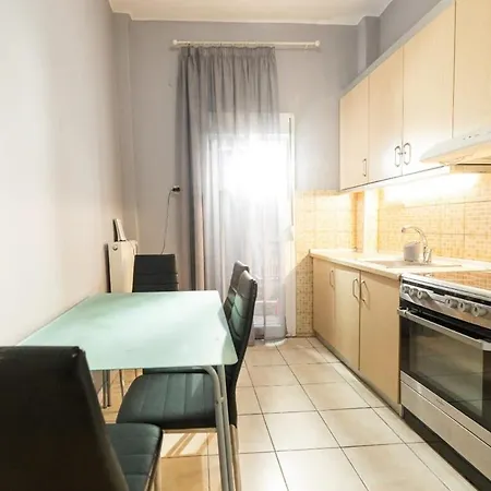 Egnatia Spacious 3 Bd In *