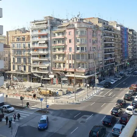 Egnatia Spacious 3 Bd In *