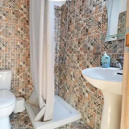 Egnatia Spacious 3 Bd In Apartamento Tesalónica