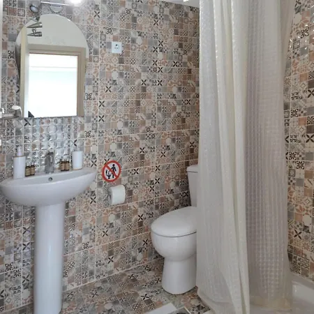 Egnatia Spacious 3 Bd In Apartamento Tesalónica