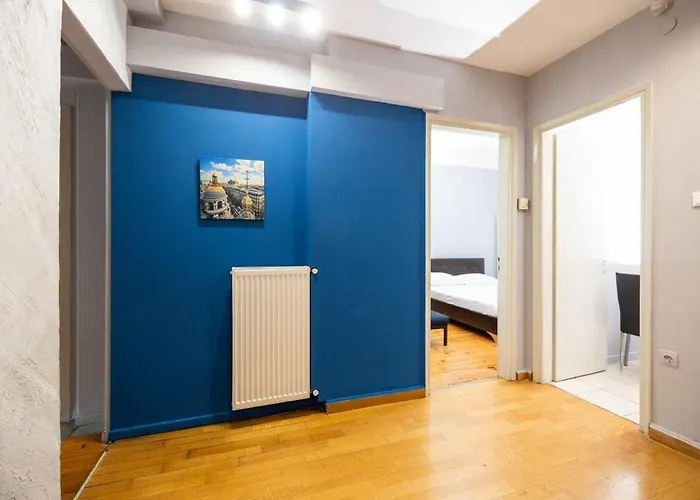 Lejlighed Egnatia Spacious 3 Bd In