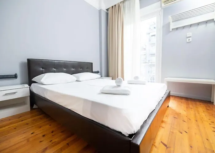 Lejlighed Egnatia Spacious 3 Bd In *