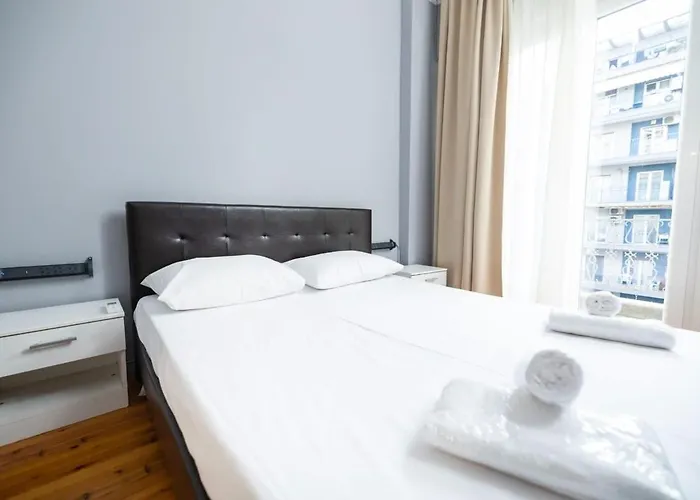 Egnatia Spacious 3 Bd In
