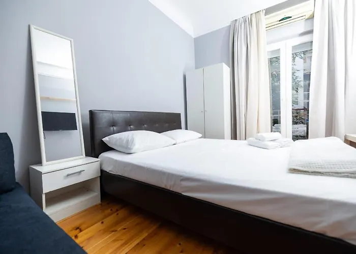 Apartament Egnatia Spacious 3 Bd In Salonic