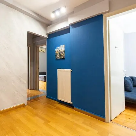 Egnatia Spacious 3 Bd In *