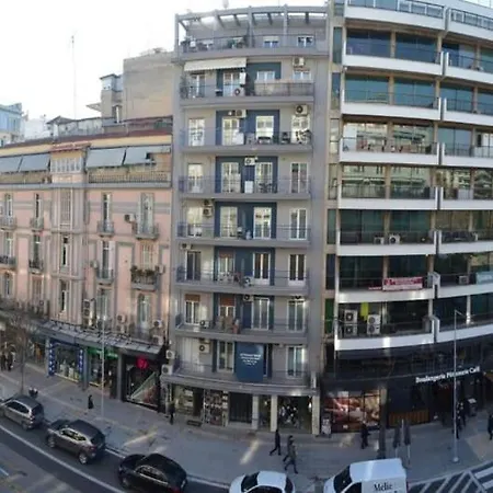 Egnatia Spacious 3 Bd In Thessaloniki