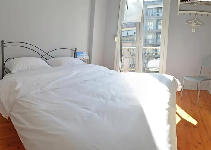 Egnatia Spacious 3 Bd In Appartement Thessaloniki