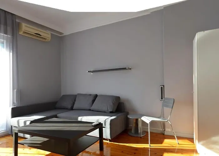 Egnatia Spacious 3 Bd In * Thessaloniki