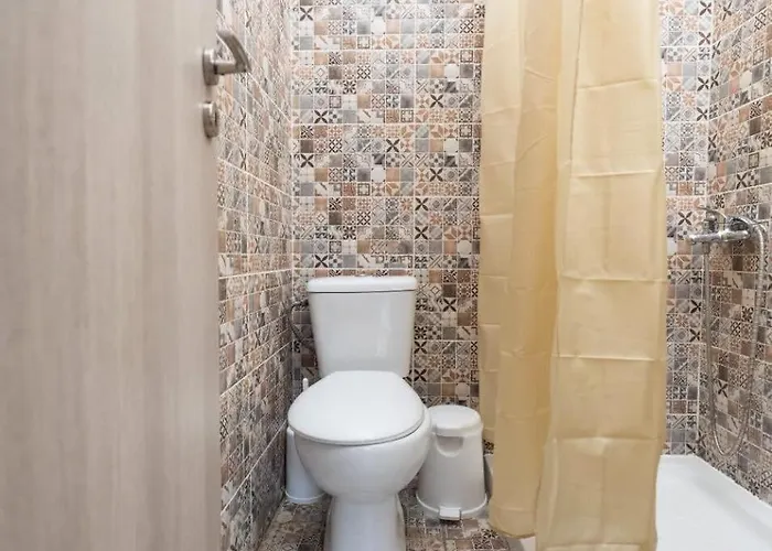 Egnatia Spacious 3 Bd In Appartement *